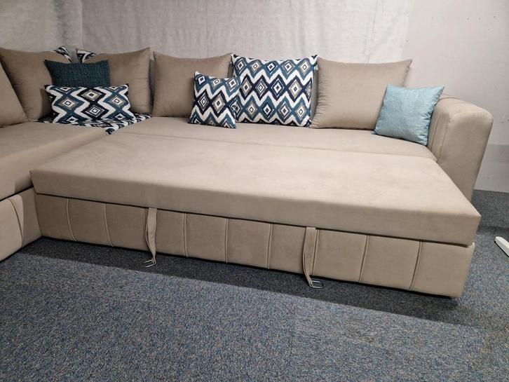 Comfortabele Hoekbank met Slaapfunctie /sedari, Huis en Inrichting, Banken | Bankstellen, Nieuw, Hoekbank, Overige maten, 250 tot 300 cm