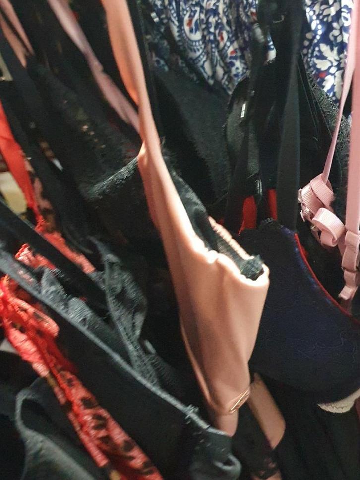 Partij lingerie badmode exclusieve merken nieuw zgan mix, Kleding | Dames, Ondergoed en Lingerie, Ophalen of Verzenden