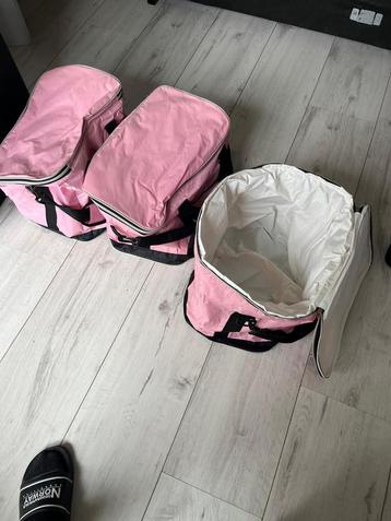 Drie Koeltassen! beschikbaar voor biedingen