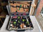 Gereedschapkoffer DELSEY met 12V apparatuur, Doe-het-zelf en Verbouw, Gereedschap | Freesmachines, Ophalen of Verzenden, Gebruikt