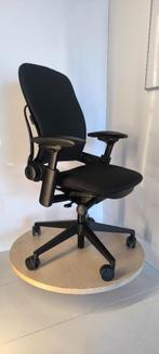 Steelcase Leap V2, 399 euro/ stuk , 18 stuks, Gebruikt, Zwart, Ophalen of Verzenden, Bureaustoel