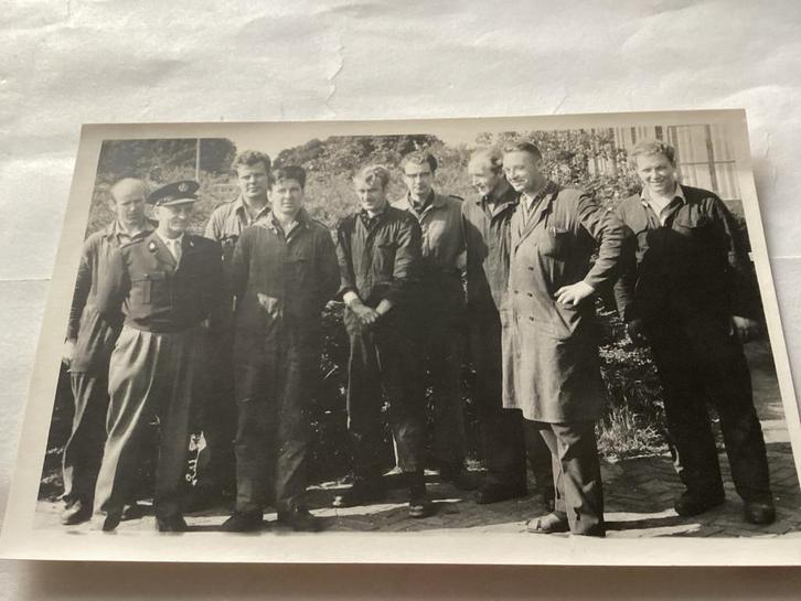 Vintage Foto: Groep Mannen, ca. 1940-1960 militair, Verzamelen, Foto's en Prenten, Gebruikt, Foto, Overige onderwerpen, 1940 tot 1960