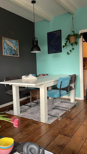 Uitschuifbare eettafel/tafel beschikbaar voor biedingen