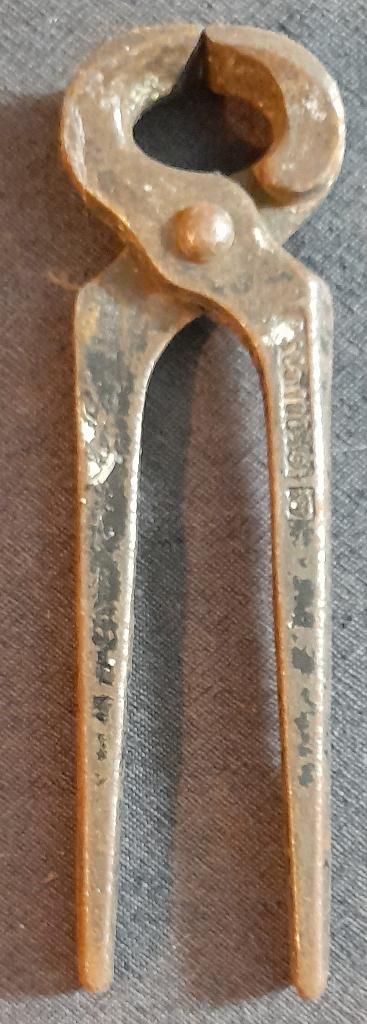 Antieke nijptang 18 cm, Antiek en Kunst, Antiek | Gereedschap en Instrumenten, Ophalen of Verzenden