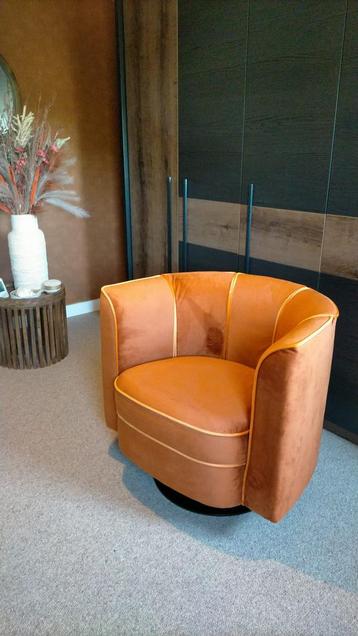 DUTCHBONE orange flower draaibare fauteuil beschikbaar voor biedingen