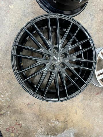 Ford mustang 2015+ 19” velgen nette staat beschikbaar voor biedingen