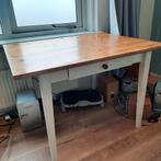 Diep Ikea bureau - mag weg voor klein bedrag, Ophalen, Gebruikt