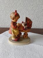 Hummel Beeldje 67-  Doll Mother, Ophalen, Zo goed als nieuw, Hummel