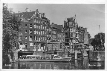 (388-165-051) Amsterdam Singel beschikbaar voor biedingen