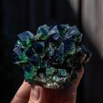 fluoriet uit pocket 42 #10, Verzamelen, Mineralen en Fossielen, Ophalen of Verzenden, Mineraal