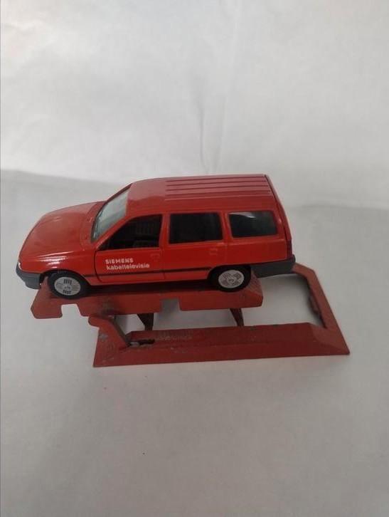 🔴 GAMA Opel Kadett Caravan Siemens Kabeltelevisie, Hobby en Vrije tijd, Modelauto's | 1:43, Zo goed als nieuw, Auto, Gama, Ophalen of Verzenden