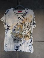 Shirt Lea H in maat L- Blauw met goud-groen-wit, Kleding | Dames, Blauw, Ophalen of Verzenden, Zo goed als nieuw, Korte mouw