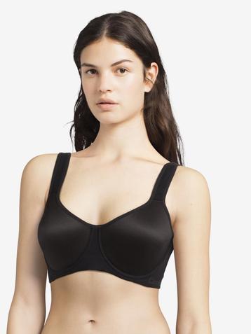 Te koop 50% korting Chantelle sportBH High impact sport beschikbaar voor biedingen