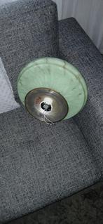 Antieke plafoniere, Ophalen