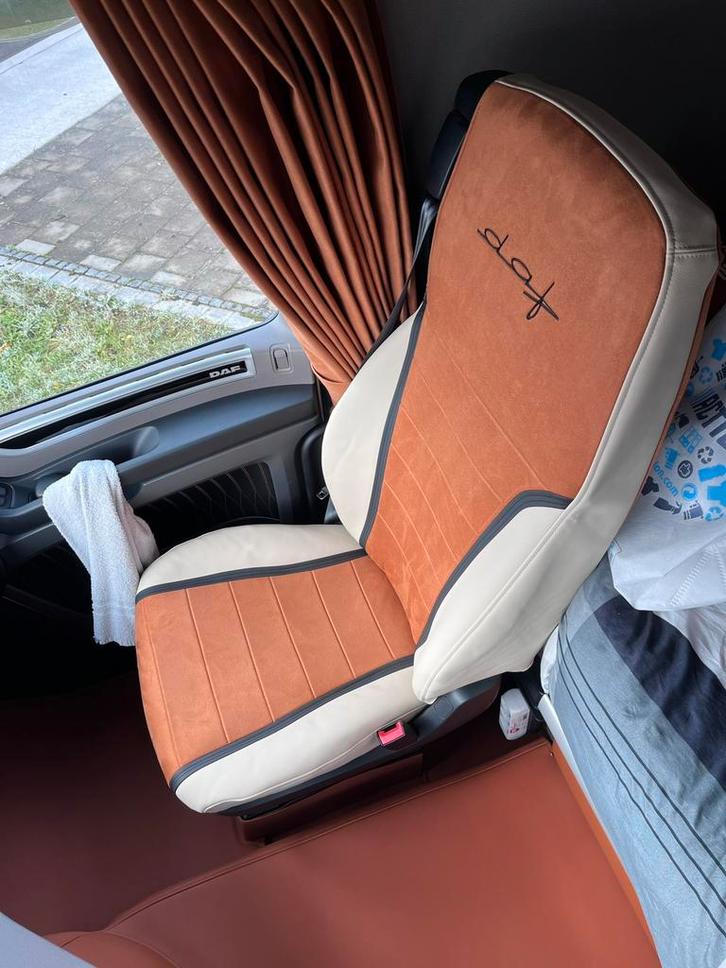 Stoelhoezen DAF106, Auto-onderdelen, Vrachtwagen-onderdelen, DAF, Interieur en Bekleding, Gebruikt, Ophalen