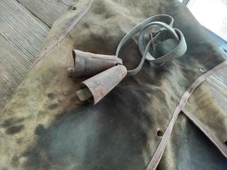 Stoer oude bellenband, Antiek en Kunst, Curiosa en Brocante, Ophalen of Verzenden