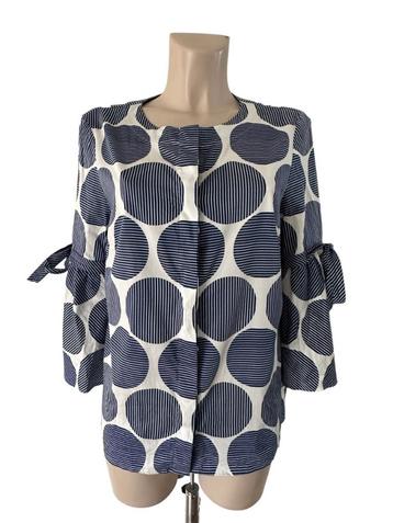 Louis and Mia blouse XL beschikbaar voor biedingen