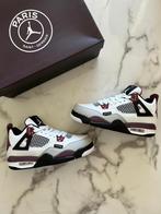 Air Jordan 4 Retro PSG Maat 42, Nieuw, Ophalen of Verzenden