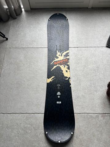 Rossisnol Snowboard Lengte 150 CM beschikbaar voor biedingen
