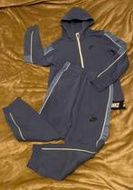 Trainingspak Nike kids maat M 137-147,kinderkleding, Jongen of Meisje, Sport- of Zwemkleding, Ophalen of Verzenden, Zo goed als nieuw