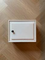 Vintage metalen medicijnkastje 37x30x15 (bxhxd), Huis en Inrichting, Kasten | Overige, Ophalen, Gebruikt