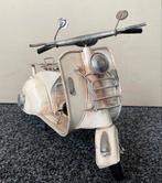 Vespa scooter blik miniatuur, Hobby en Vrije tijd, Modelauto's | 1:18, Ophalen of Verzenden, Nieuw, Motor, Overige merken