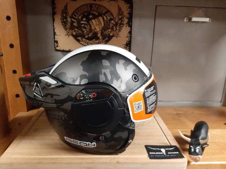 Beon stratos systeemhelm maat S motor scooter helm brommer, Motoren, Kleding | Motorhelmen, Dames, Heren, Systeemhelm, S, Overige merken