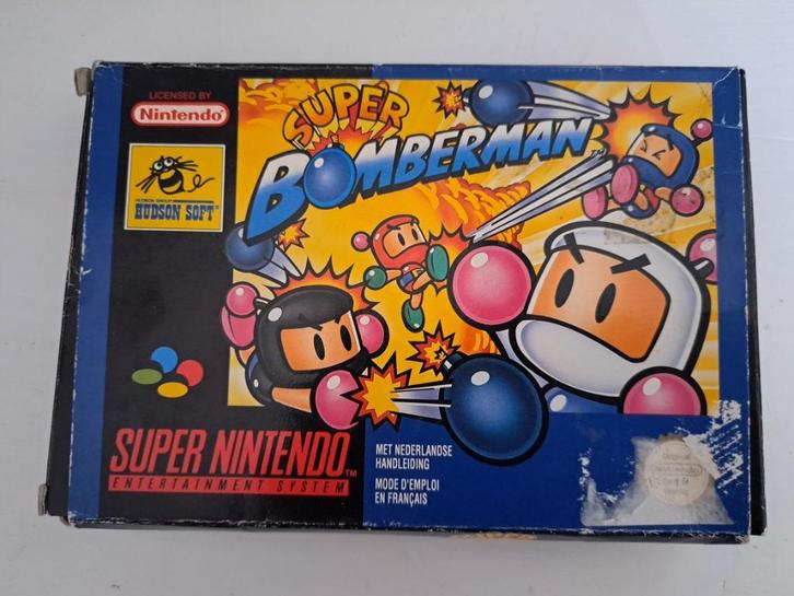 Super Bomberman (SNES Super NES) - CIB - PAL, Spelcomputers en Games, Games | Nintendo Super NES, Zo goed als nieuw, Avontuur en Actie