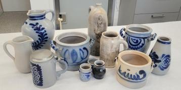 spullen voor op de antiek en curiose markt beschikbaar voor biedingen