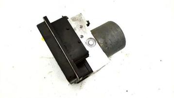 ABS Pomp van een BMW 5-Serie beschikbaar voor biedingen