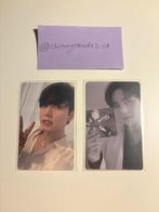 Bts fotokaarten jungkook & v, Verzamelen, Muziek, Artiesten en Beroemdheden, Ophalen of Verzenden, Zo goed als nieuw, Foto of Kaart