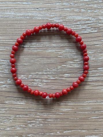 Bloedkoraal armband beschikbaar voor biedingen
