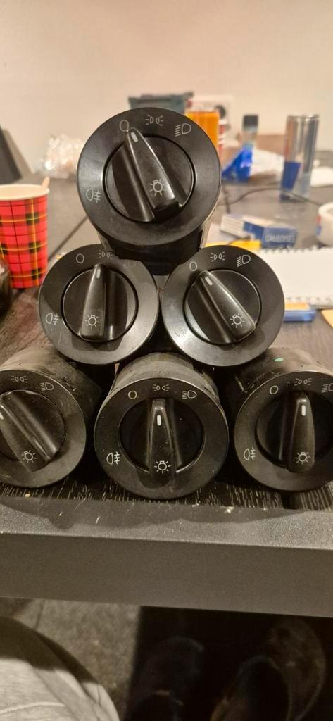 Diverse Schakelaars dashbord Volkswagen, Auto-onderdelen, Dashboard en Schakelaars, Gebruikt, Ophalen of Verzenden