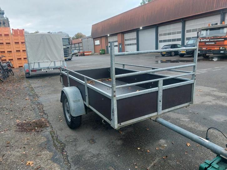 Hele nette gegalvaniseerde enkelasser 215x120 izgst koopje, Auto diversen, Aanhangers en Bagagewagens, Gebruikt, Ophalen