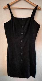 Leuke overgooier met knoopjes van ribstof 40/42, Ophalen of Verzenden, Zwart, Boven de knie