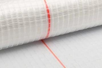 TE KOOP 2 ROLLEN FOLIE 2M X 50M beschikbaar voor biedingen