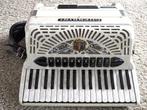 Prachtige Guerrini accordeon, type Ramona IV., Muziek en Instrumenten, Accordeons, Overige merken, 72-bas, Zo goed als nieuw, Toetsaccordeon