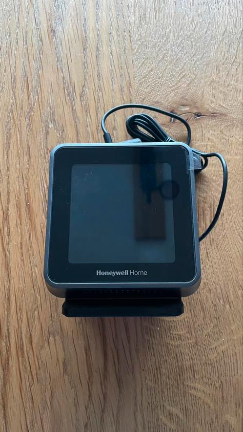 Honeywell T6R Wifi thermostaat, Doe-het-zelf en Verbouw, Thermostaten, Zo goed als nieuw, Ophalen of Verzenden