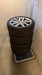 18 inch vw velgen + banden !!, Ophalen, Zo goed als nieuw, Leer
