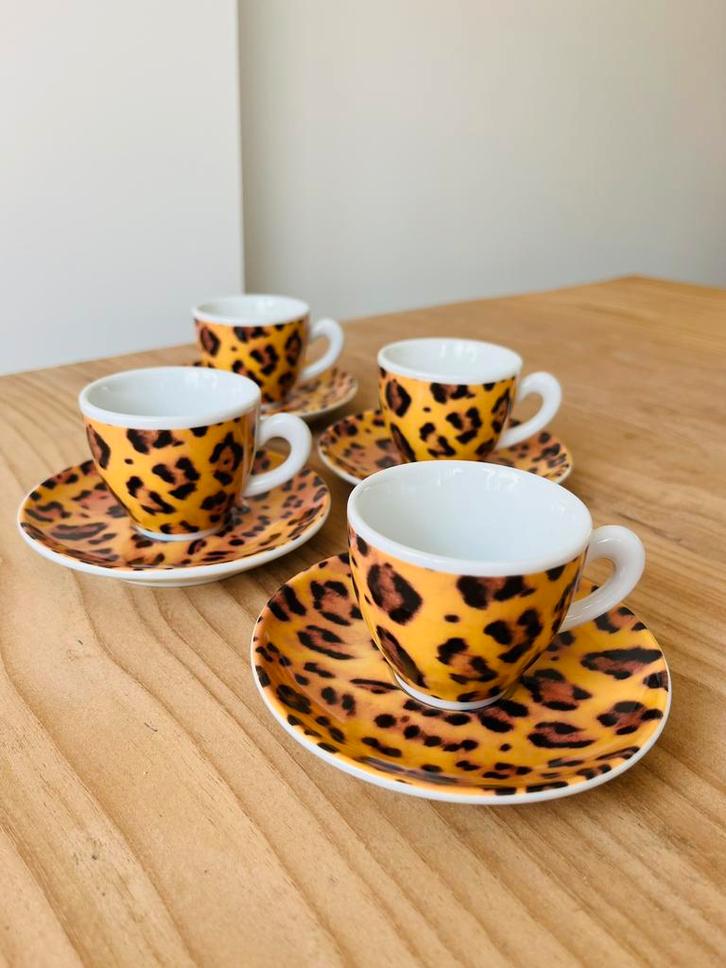 Vintage leopard servies kop / schotel tijgerprint anna nina, Huis en Inrichting, Keuken | Servies, Ophalen of Verzenden