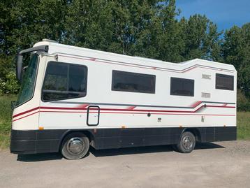 Te koop grote camper Wilton motorsport  beschikbaar voor biedingen