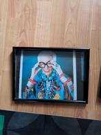 Foto in lijst iris apfel, Ophalen of Verzenden