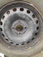 Te koop goede banden op stalen velgen, Auto-onderdelen, Banden en Velgen, Ophalen