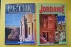 2 X JORDANIE: PETRA de roze stad in de woestijn + GESCHIEDEN, Boeken, Kunst en Cultuur | Architectuur, Ophalen of Verzenden, Zo goed als nieuw