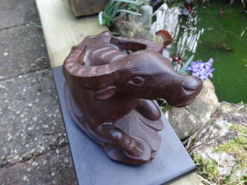 Houtsnijdwerk beeld karbouw, buffel, waterbuffel Indonesië beschikbaar voor biedingen