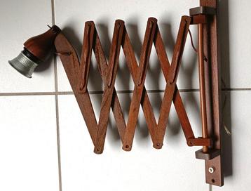 vintage schaarlamp - harmonicalamp - teakhouten wandlamp  beschikbaar voor biedingen
