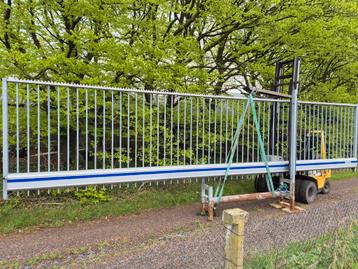 heras elek.vrijdragende schuifpoort 6 mtr doorgang,2 mtr H beschikbaar voor biedingen