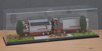 Diorama Vitrine, Mestplaats beschikbaar voor biedingen