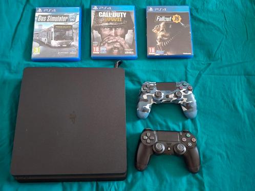 PS4 Slim 1TB + 2 Controllers + 3 Games, Spelcomputers en Games, Spelcomputers | Sony PlayStation 4, Gebruikt, Slim, 1 TB, Met 2 controllers