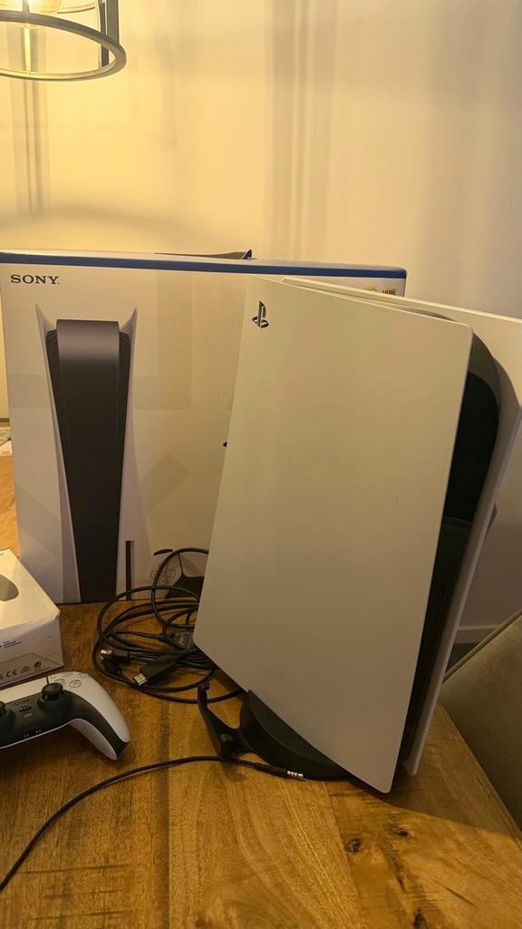 PlayStation 5 Disc Versie 825GB, Spelcomputers en Games, Spelcomputers | Sony PlayStation 5, Zo goed als nieuw, Playstation 5